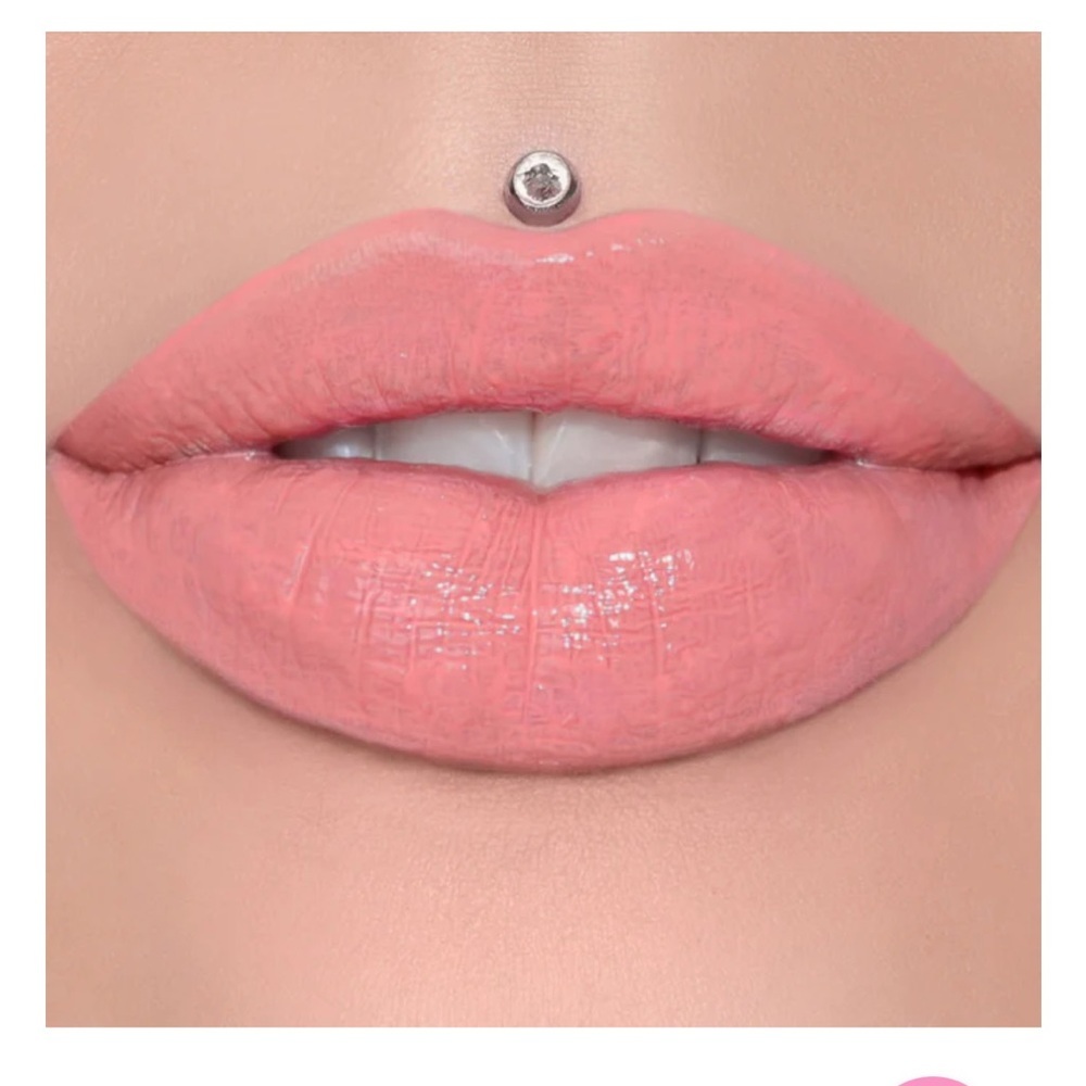 Jeffree Star 714 Soft Coral Velour Liquid Lipstick. New in box. - Picture 1 of 3